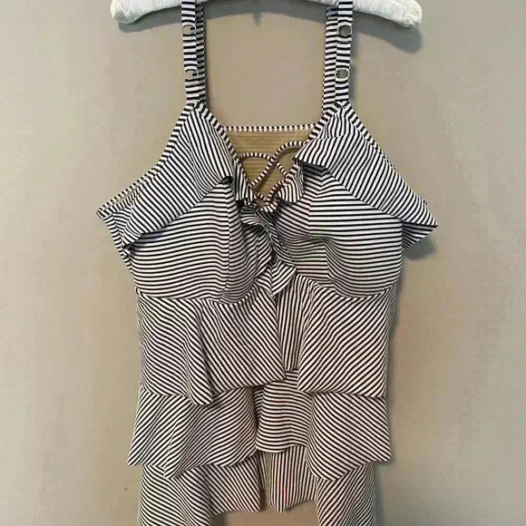 SWIM by Cacique Swim Top Size 28 - Picture 2 of 4